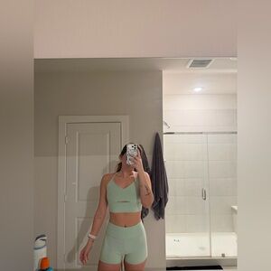 ALO Yoga spearmint bra & short set